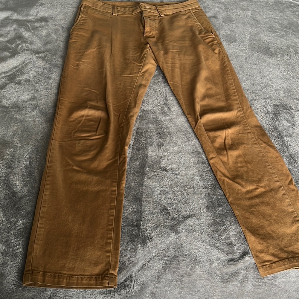 Mens Kakis, Brand Old Navy.